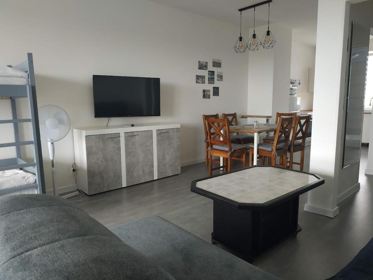 Apartman One To One Štúrovo Exteriér fotografie