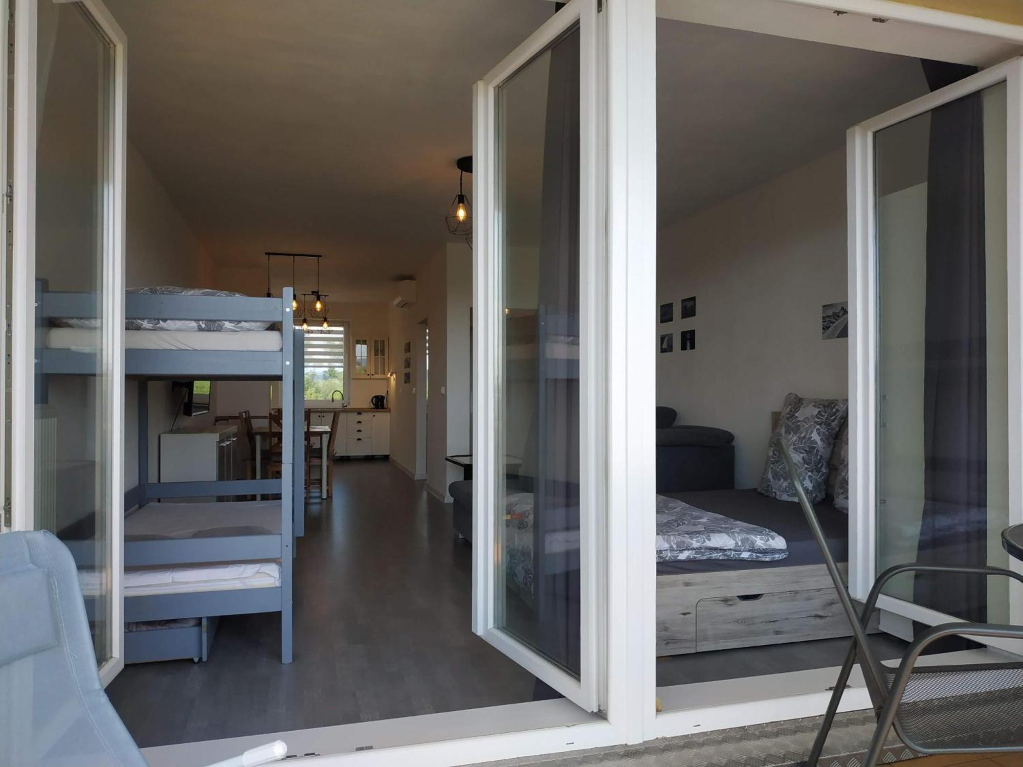 Apartman One To One Štúrovo Exteriér fotografie
